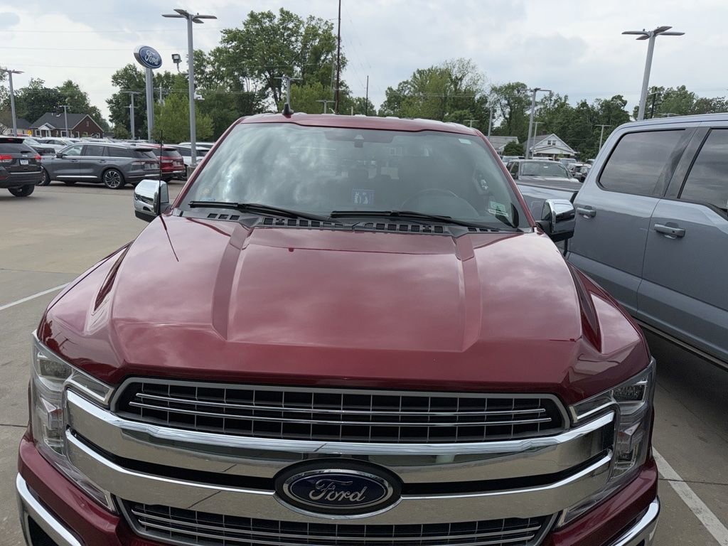 Used 2019 Ford F150 Lariat w/ Equipment Group 502A Luxury AWD/4WD image 4
