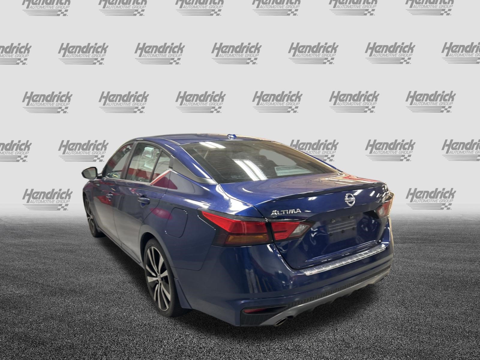 Used 2021 Nissan Altima 2.5 SR w/ SR Premium Package FWD image 9