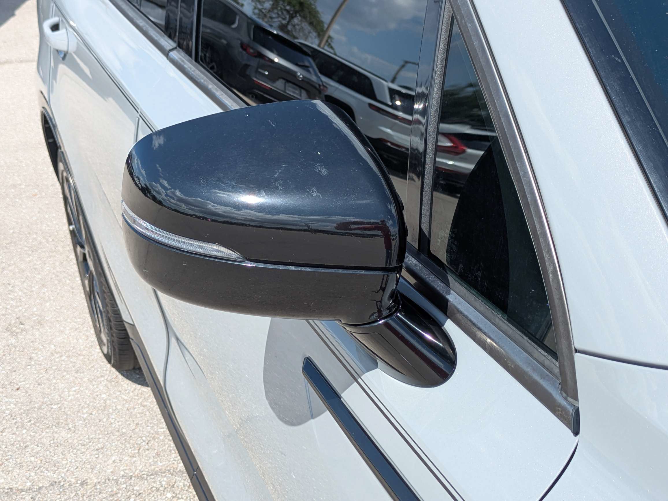 Certified 2022 Kia Sorento SX FWD image 13