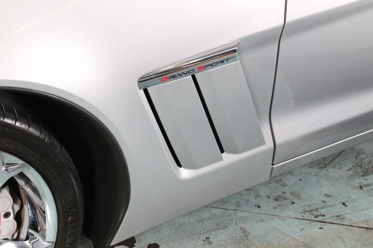 Used 2011 Chevrolet Corvette Grand Sport w/ Preferred Equipment Group RWD image 83