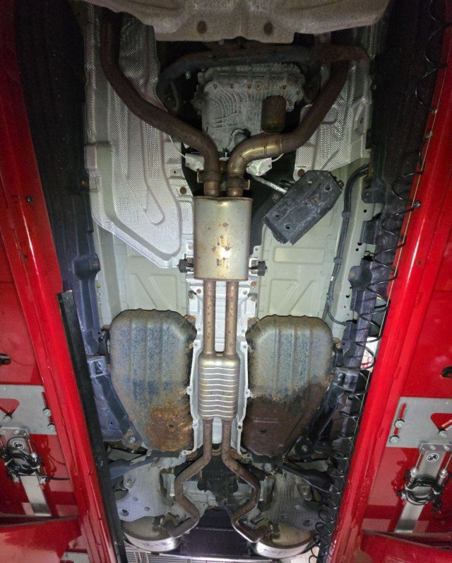 Used 2015 Land Rover Range Rover Long Wheelbase Supercharged image 93