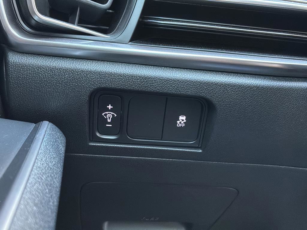 New 2025 Kia Sorento S w/ Panoramic Sunroof Package image 36