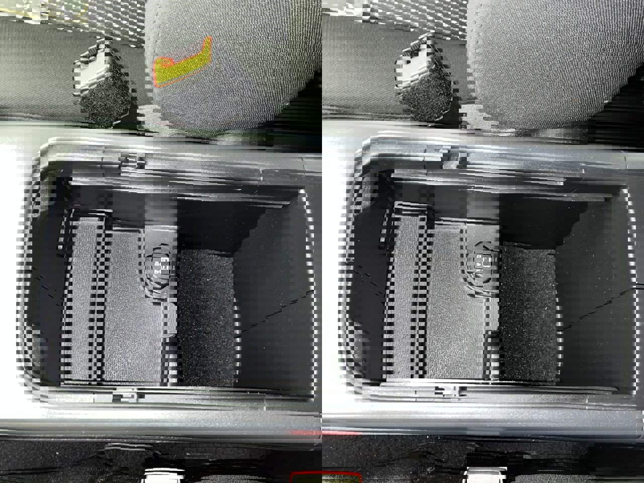 Used 2019 Dodge Journey SE image 22