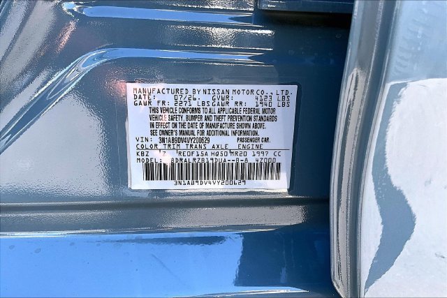New 2027 Nissan Sentra SR w/ Floor Mat Package FWD image 8