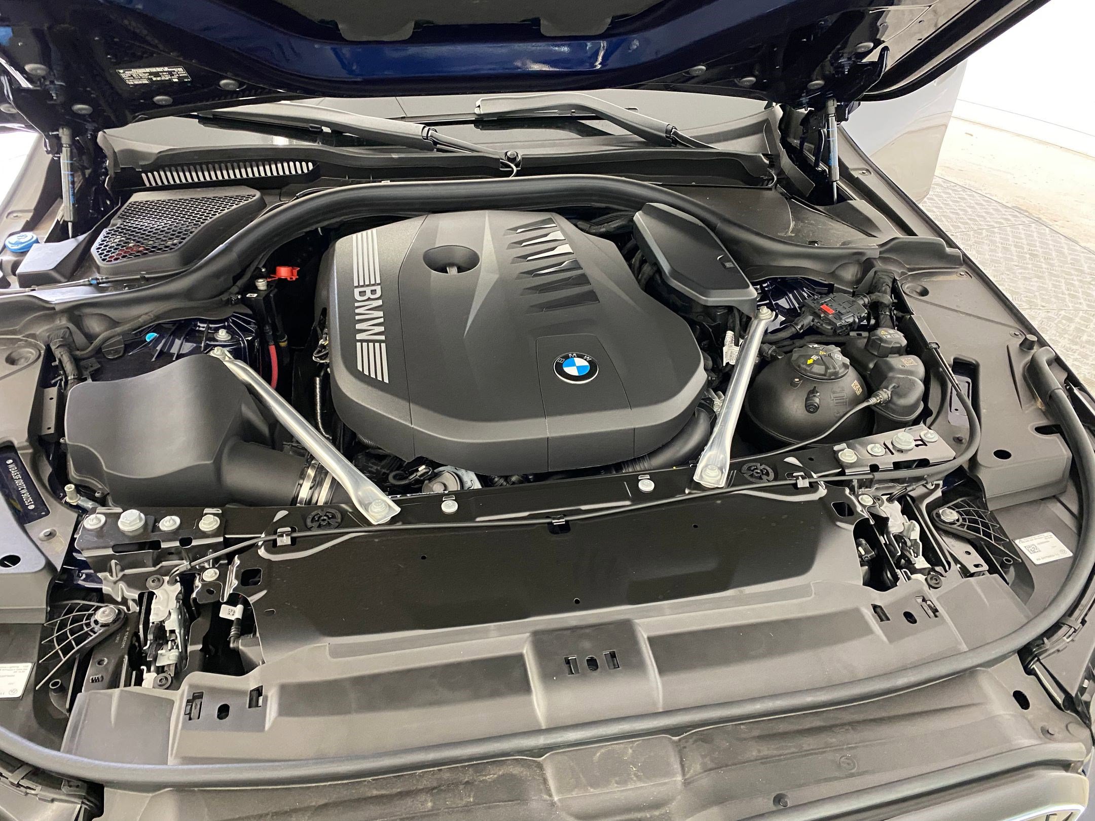 New 2026 BMW 540i xDrive w/ M Sport Package image 33