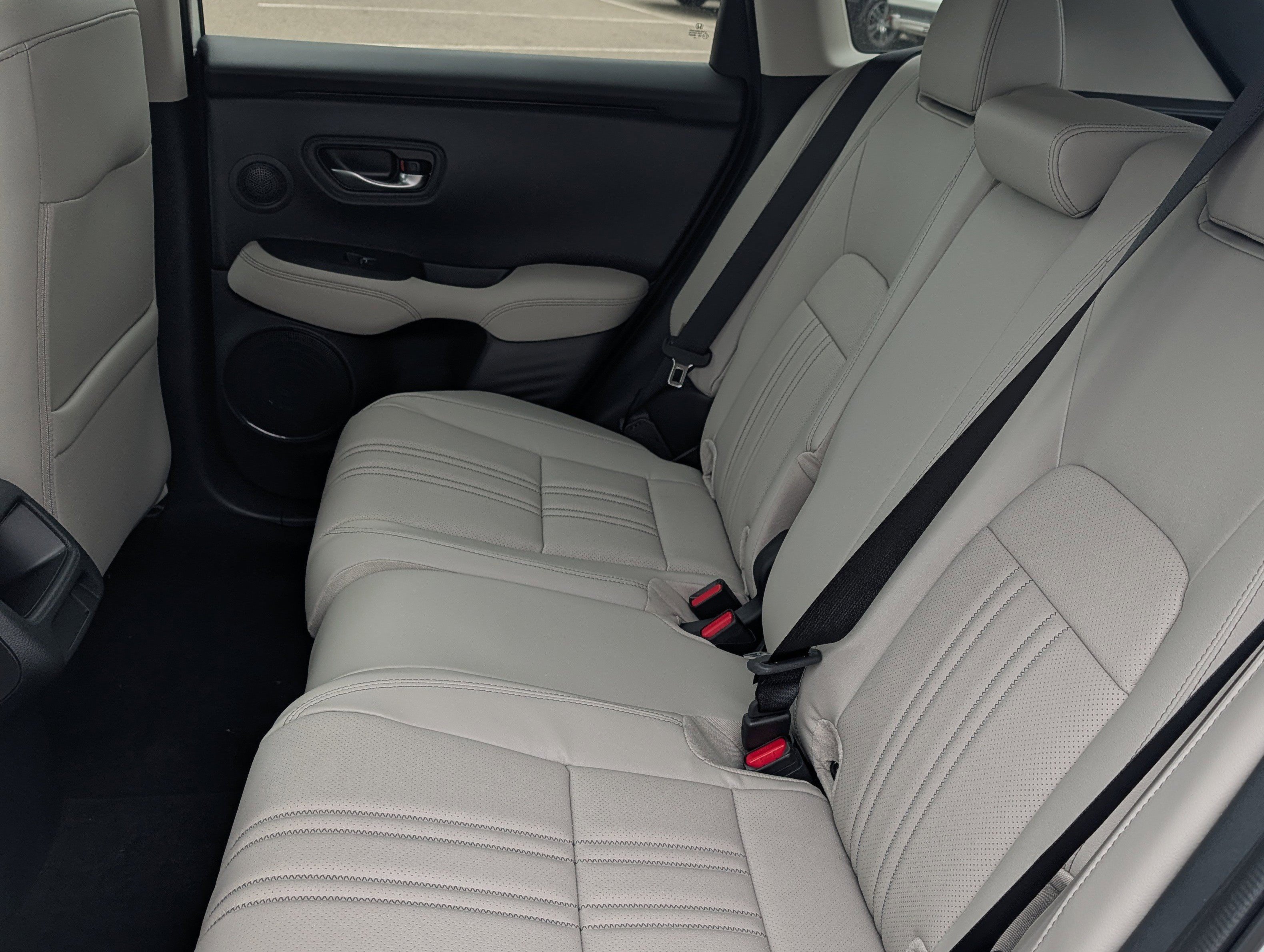 New 2027 Honda HR-V EX-L image 6
