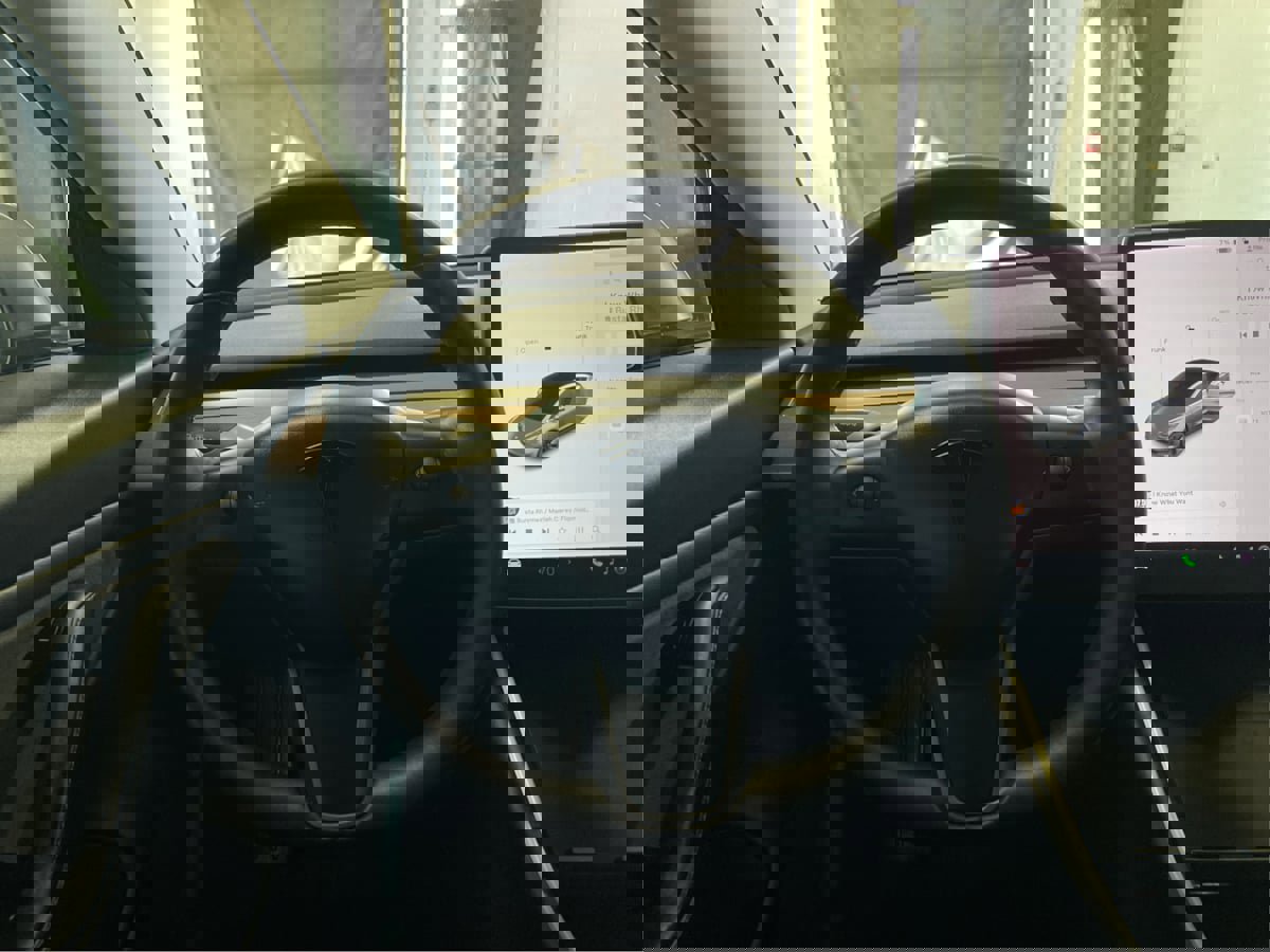 Used 2019 Tesla Model 3 Long Range image 21