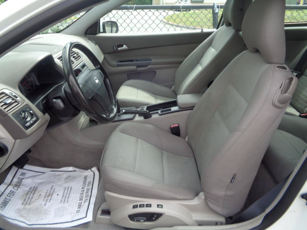 Used 2009 Volvo C30 FWD image 21