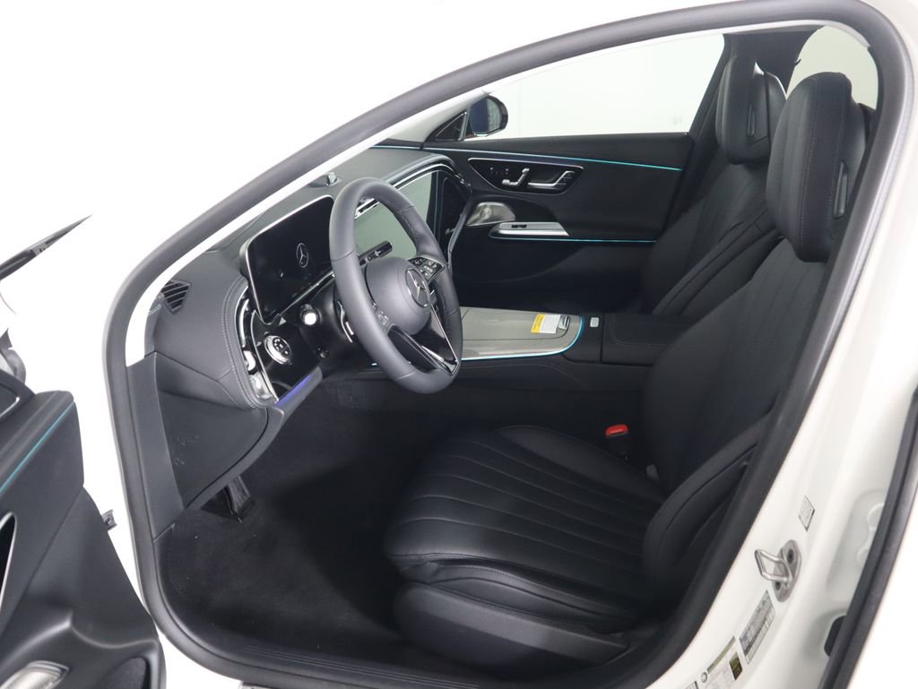 New 2026 Mercedes-Benz E 450 4MATIC Sedan image 21