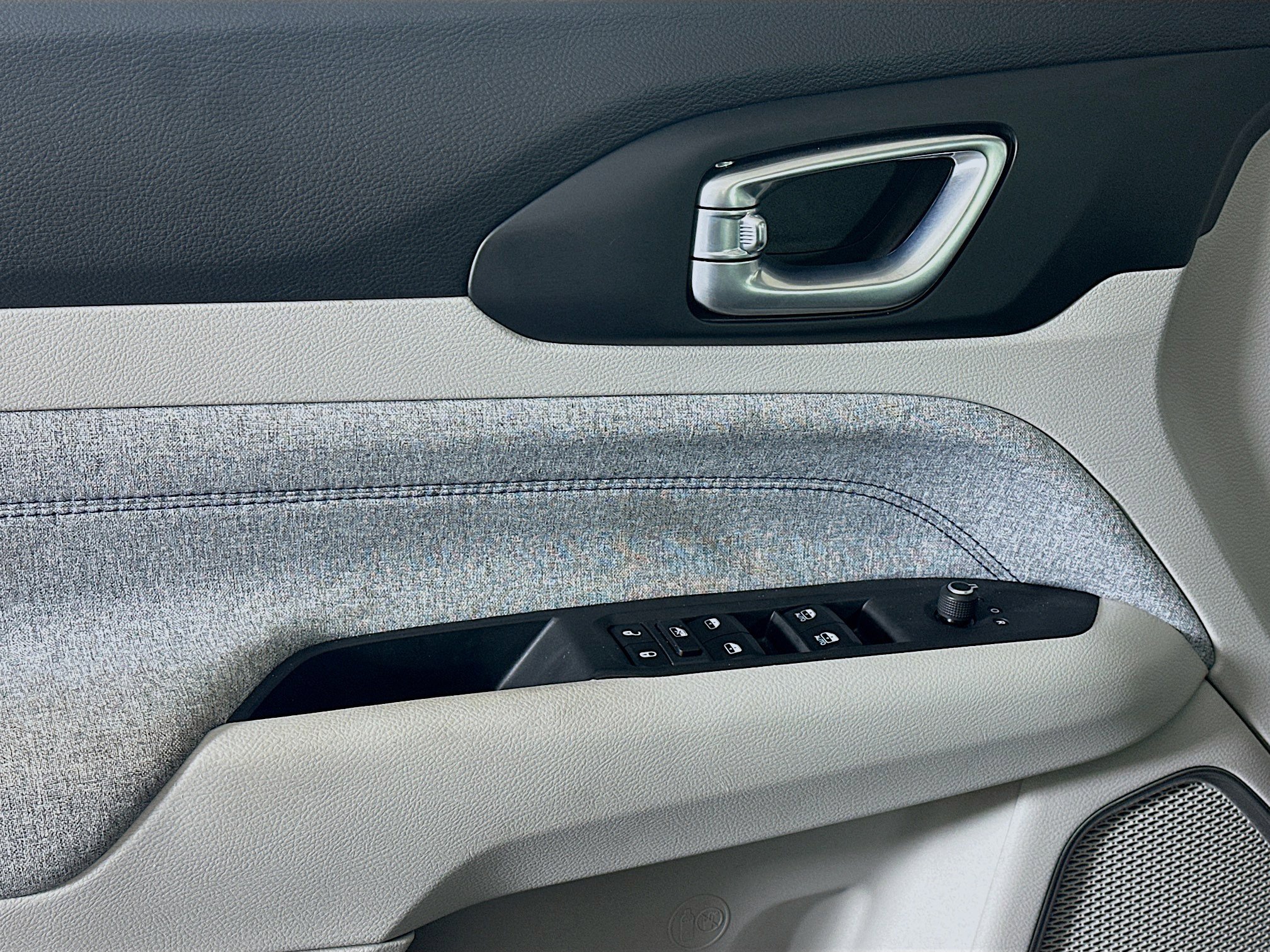 Used 2023 Jeep Compass Latitude w/ Convenience Group AWD/4WD image 15