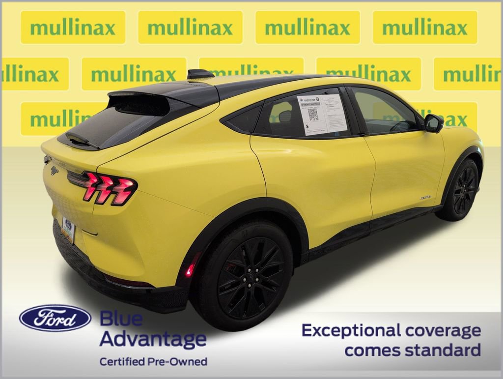 Used 2025 Ford Mustang Mach-E Premium w/ Sport Appearance Package AWD/4WD image 3