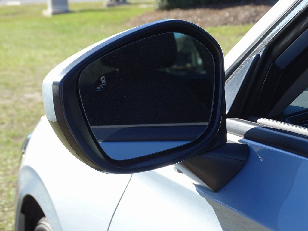 Used 2023 Honda Civic EX image 6