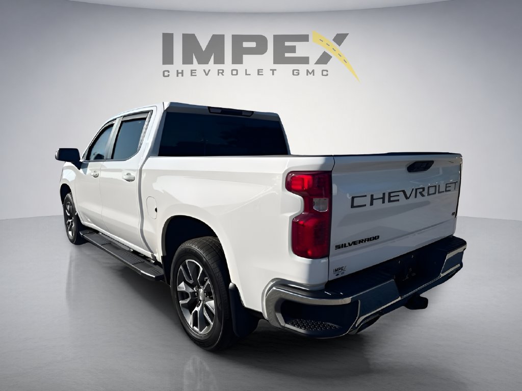 Used 2024 Chevrolet Silverado 1500 LT AWD/4WD image 6