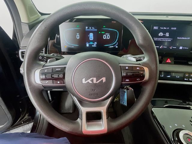 Used 2024 Kia Sportage LX FWD image 12