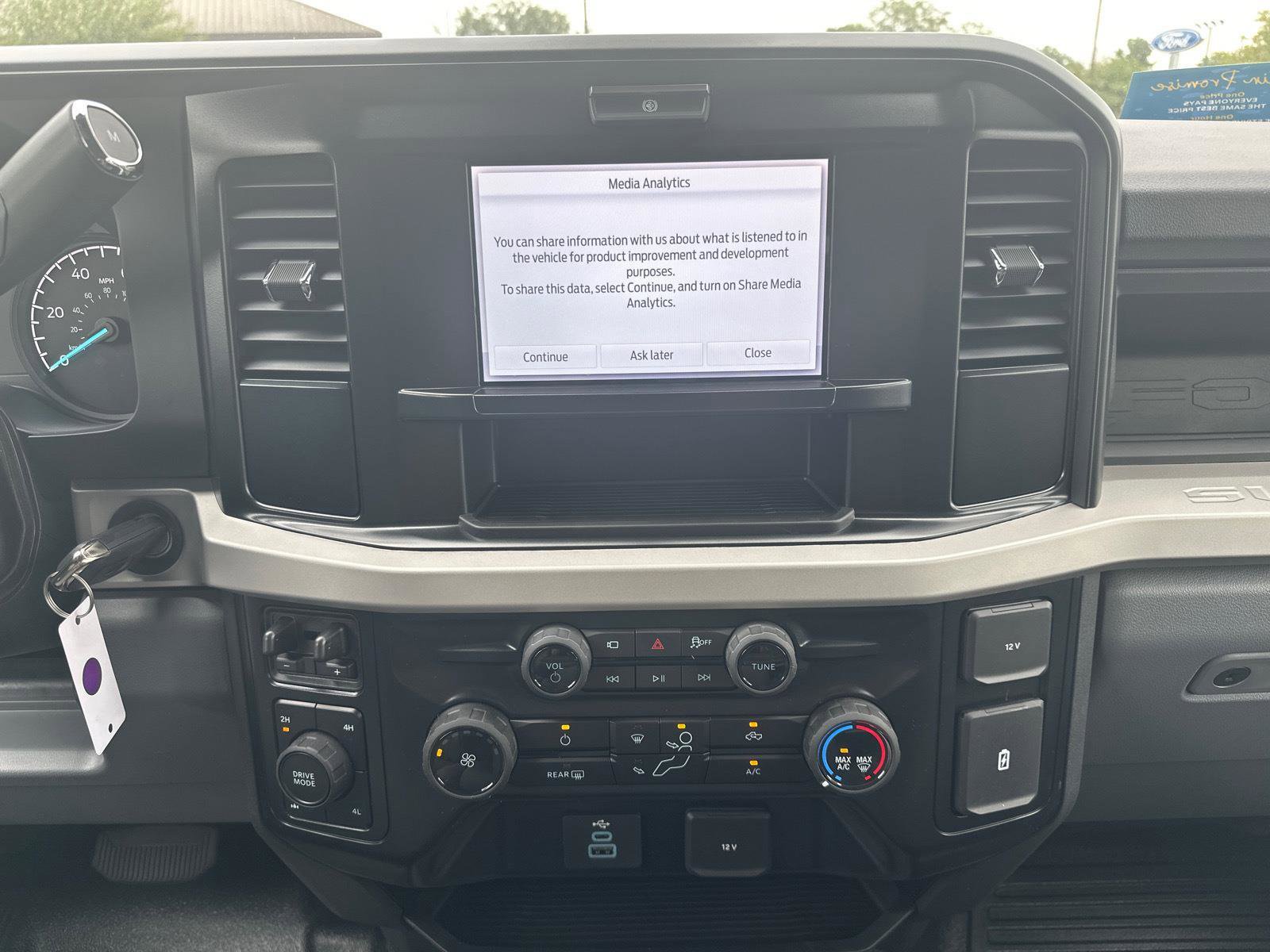 New 2026 Ford F250 XL w/ 360-Degree Camera Package image 16