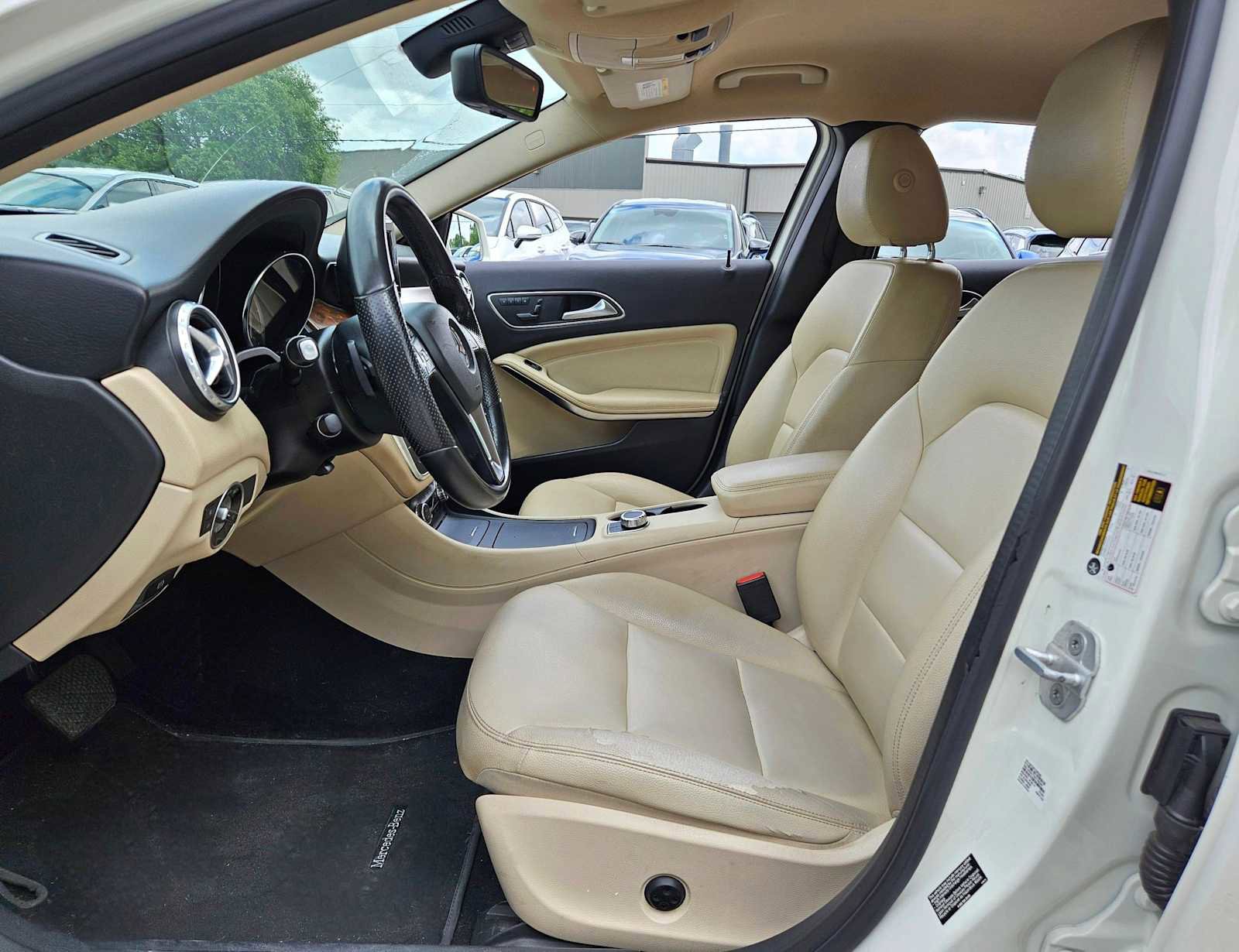 Used 2015 Mercedes-Benz GLA 250 image 15