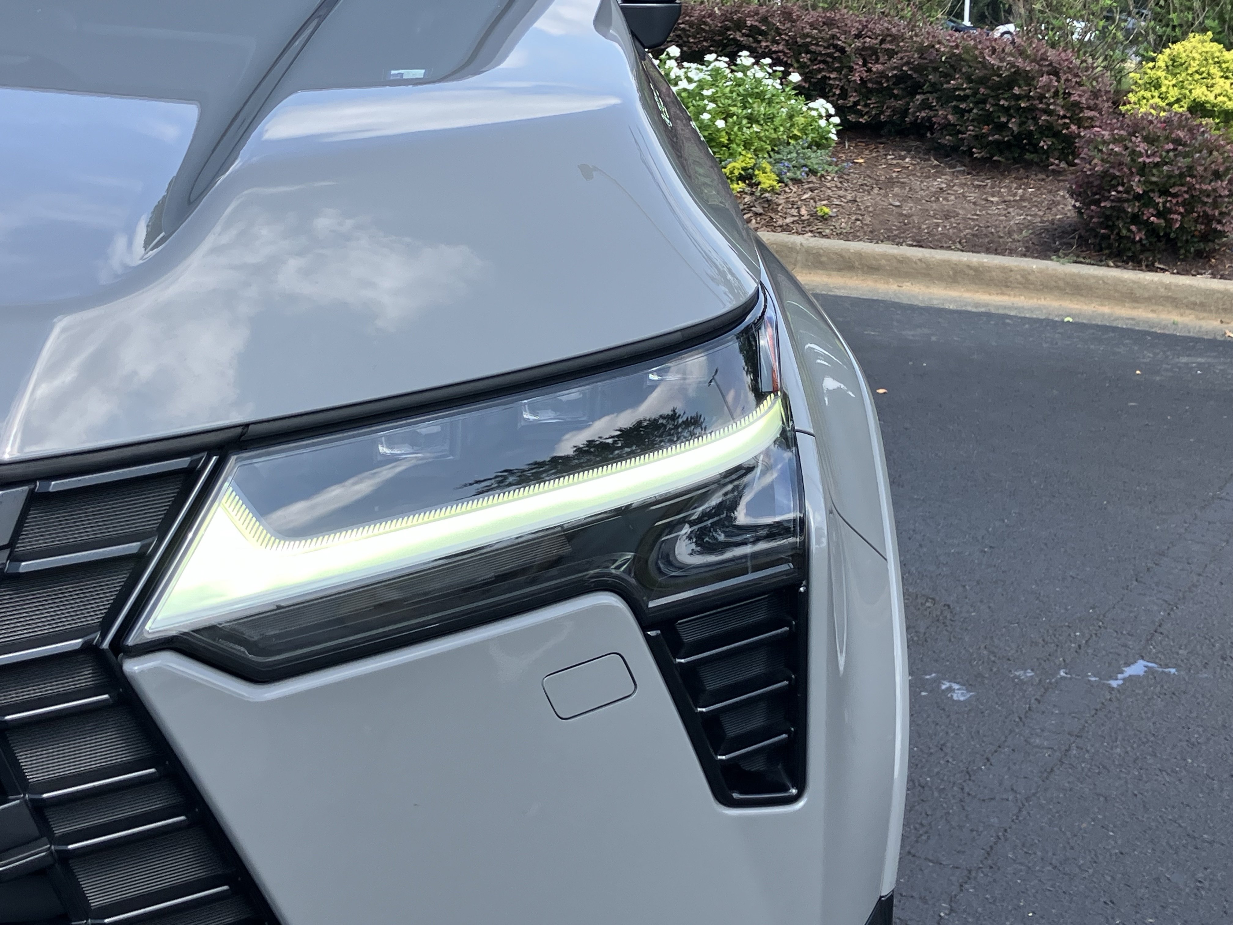 Used 2025 Lexus GX 550 w/ Accessory Package (2T) AWD/4WD image 5