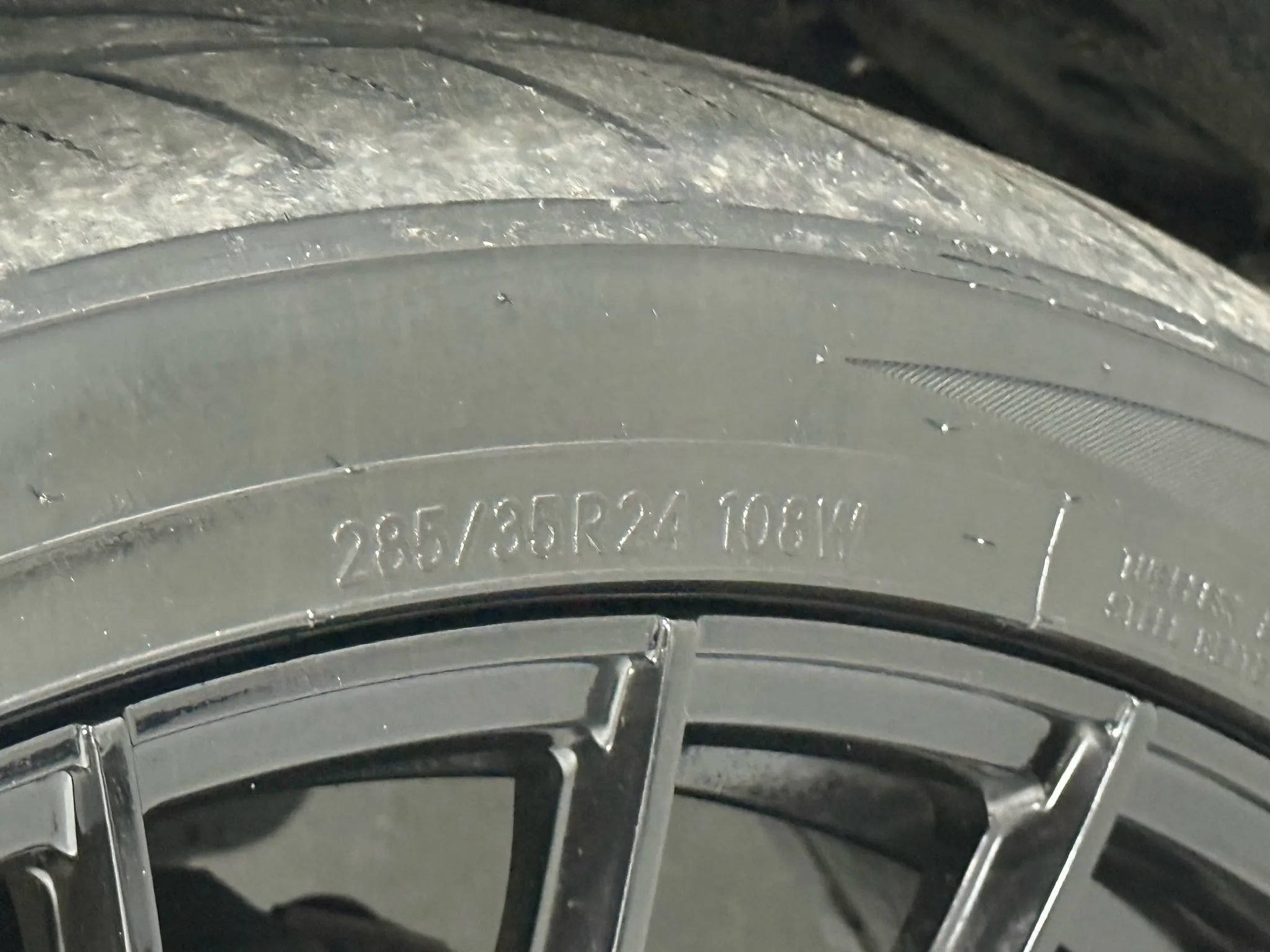 Used 2019 Rolls-Royce Cullinan image 47