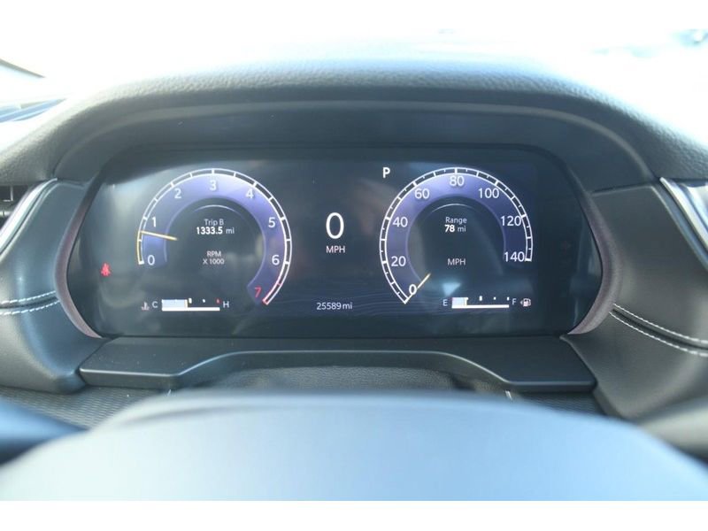 Used 2023 Jeep Grand Cherokee Altitude image 23