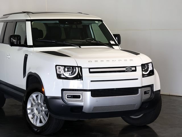Used 2024 Land Rover Defender 110 S AWD/4WD image 6