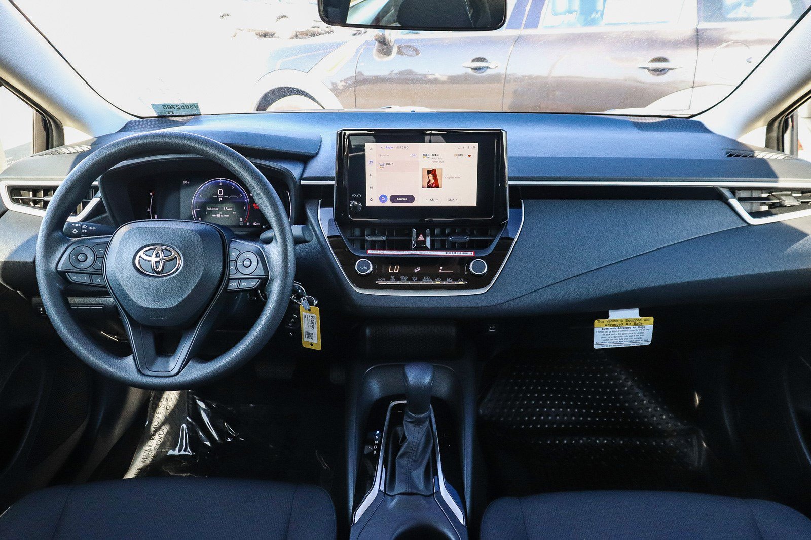 New 2027 Toyota Corolla LE FWD image 15