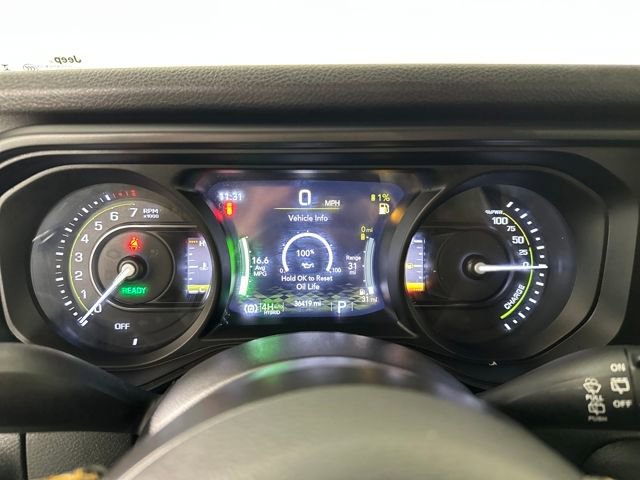 Used 2024 Jeep Wrangler Unlimited w/ Convenience Group image 17