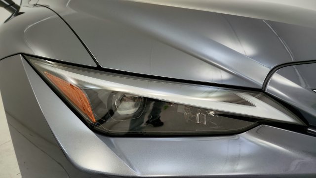 Used 2024 Lexus IS 300 w/ Comfort Package RWD image 23