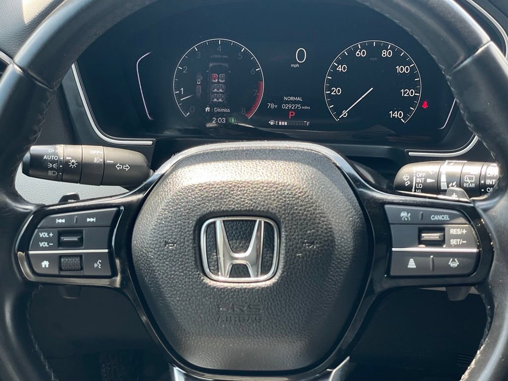 Certified 2025 Honda Pilot Touring image 16