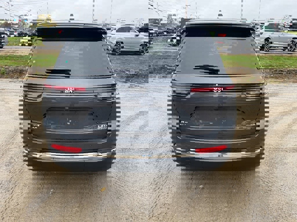 New 2025 Jeep Grand Cherokee Limited image 6