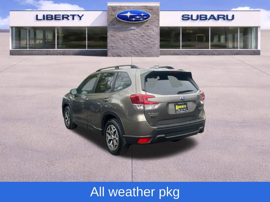 Used 2020 Subaru Forester Premium AWD/4WD image 4