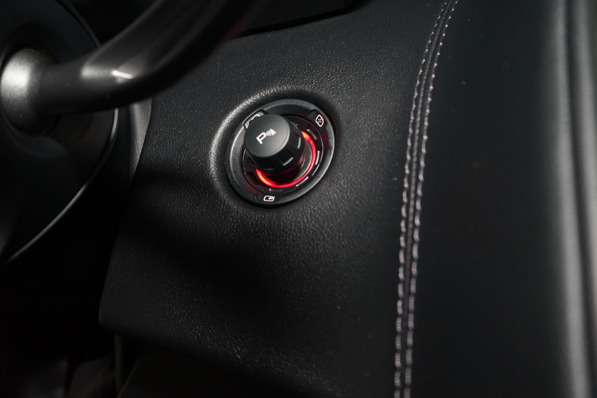 Used 2017 McLaren 570S Coupe RWD image 28