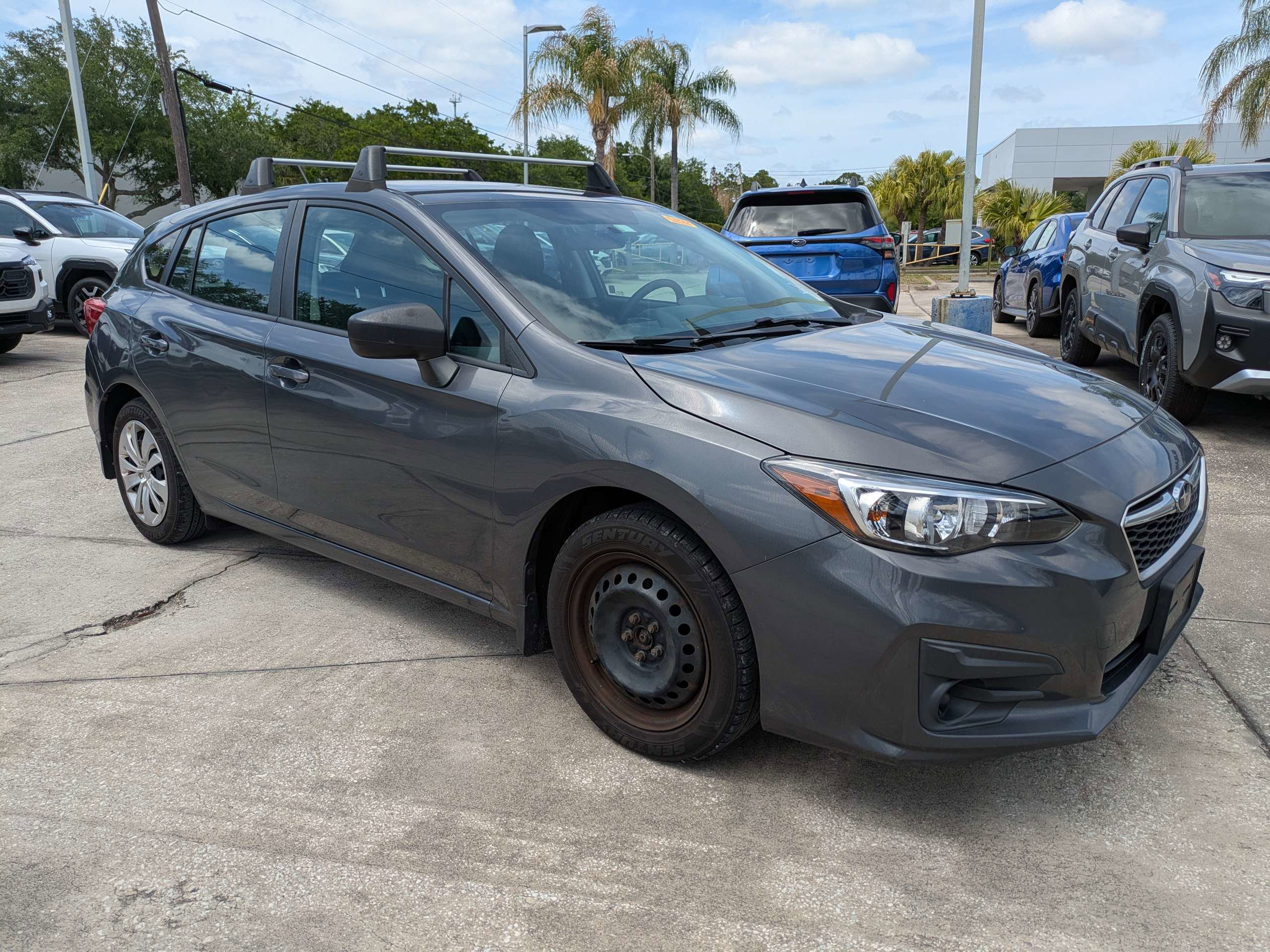 Used 2018 Subaru Impreza 2.0i image 2