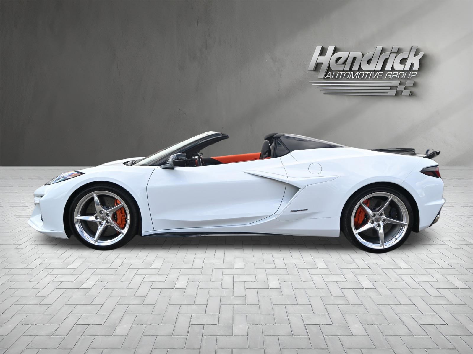 Used 2025 Chevrolet Corvette E-Ray w/ Stealth Interior Trim Package AWD/4WD image 7