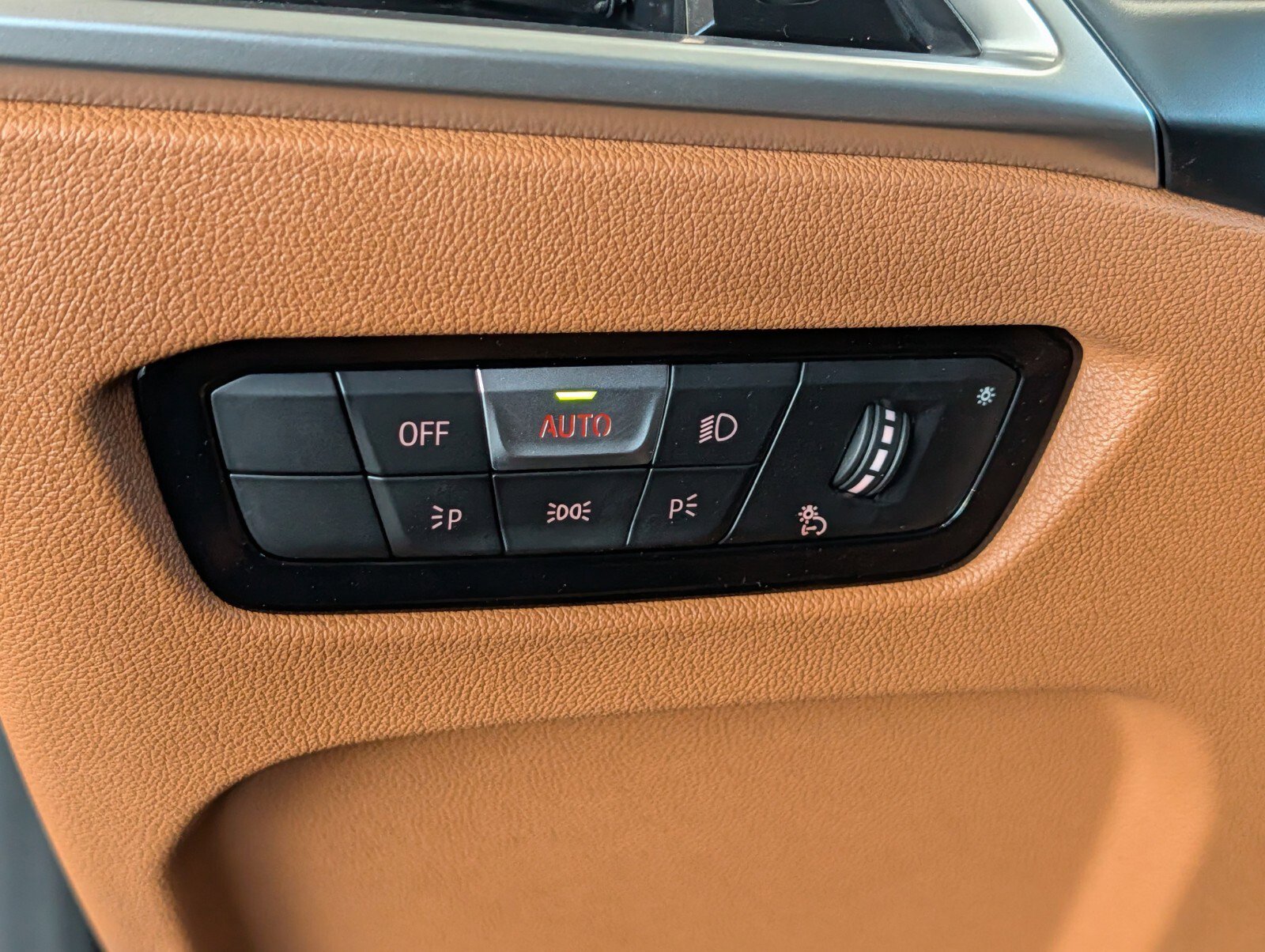 New 2026 BMW 430i xDrive Convertible w/ Premium Package image 17