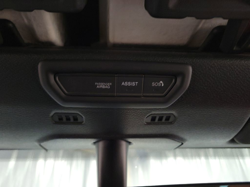 Used 2023 Jeep Gladiator Rubicon w/ Cold Weather Group image 21