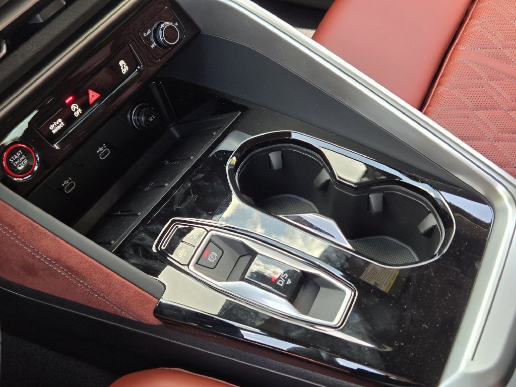 New 2026 Audi SQ5 Prestige AWD/4WD image 24
