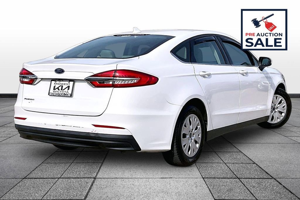 Used 2020 Ford Fusion S image 12