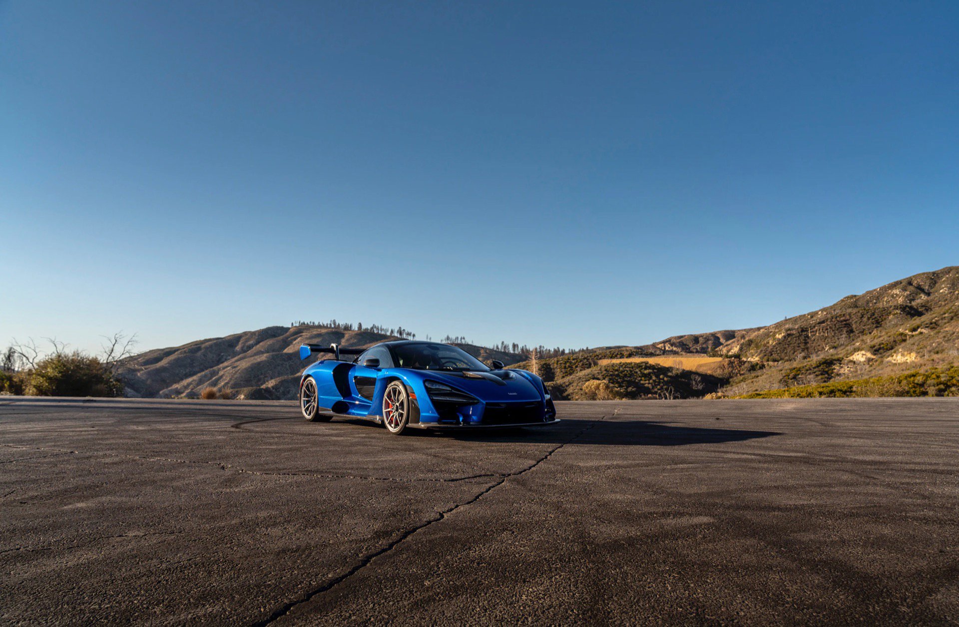 Used 2019 McLaren Senna Coupe ULTRA RARE Only 1685 Mil image 81