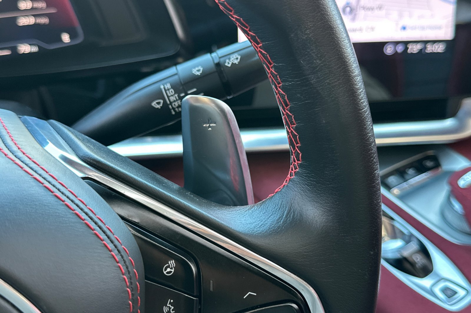Used 2022 Chevrolet Corvette Stingray Premium Conv w/ Z51 Performance Package RWD image 39