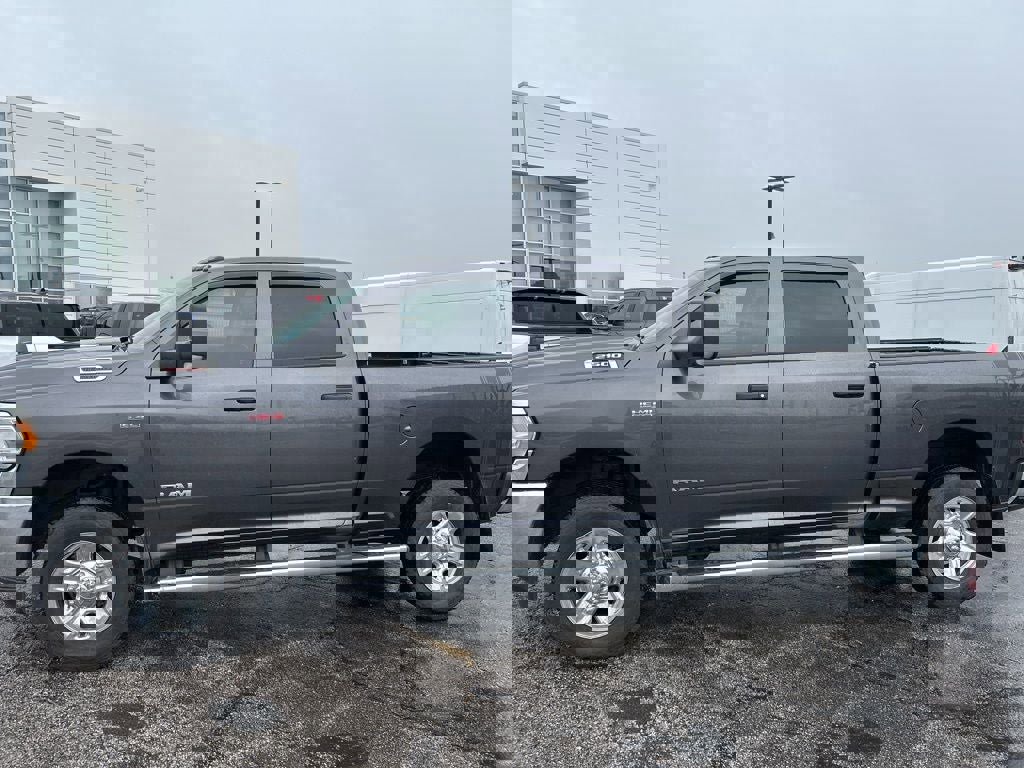Used 2020 RAM 2500 Tradesman image 2