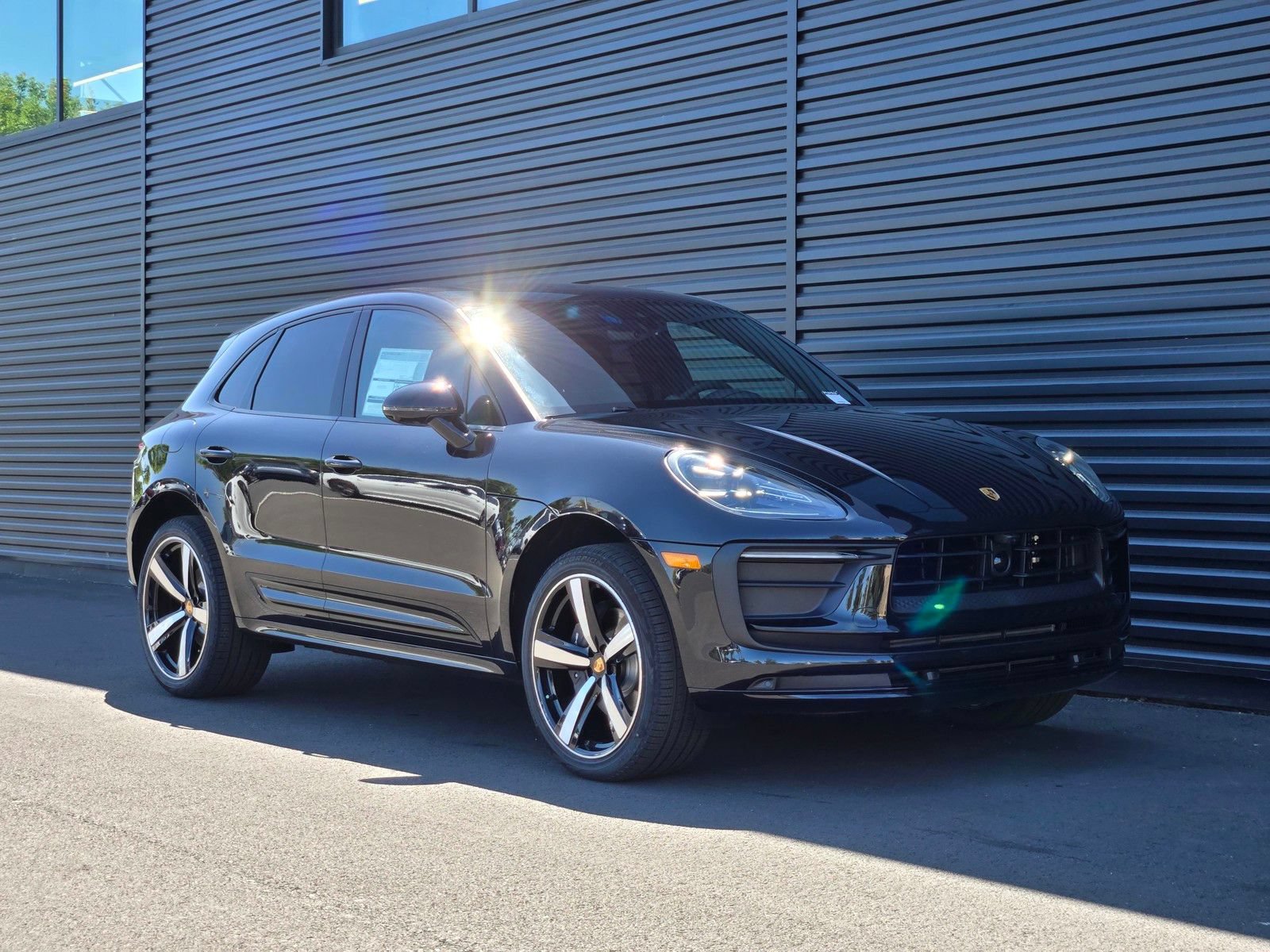 New 2026 Porsche Macan AWD/4WD image 12