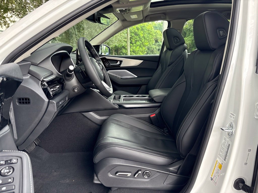 New 2026 Acura MDX w/ Technology Package FWD image 14