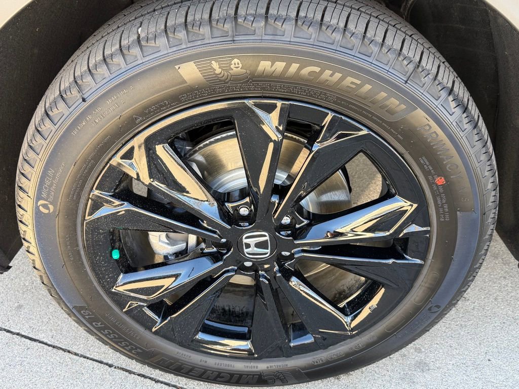Certified 2026 Honda CR-V Sport Touring image 12