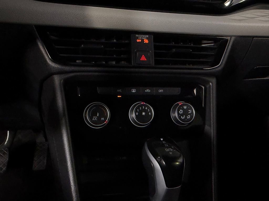 Used 2024 Volkswagen Taos S FWD image 19