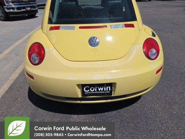 Used 2008 Volkswagen Beetle S FWD image 13