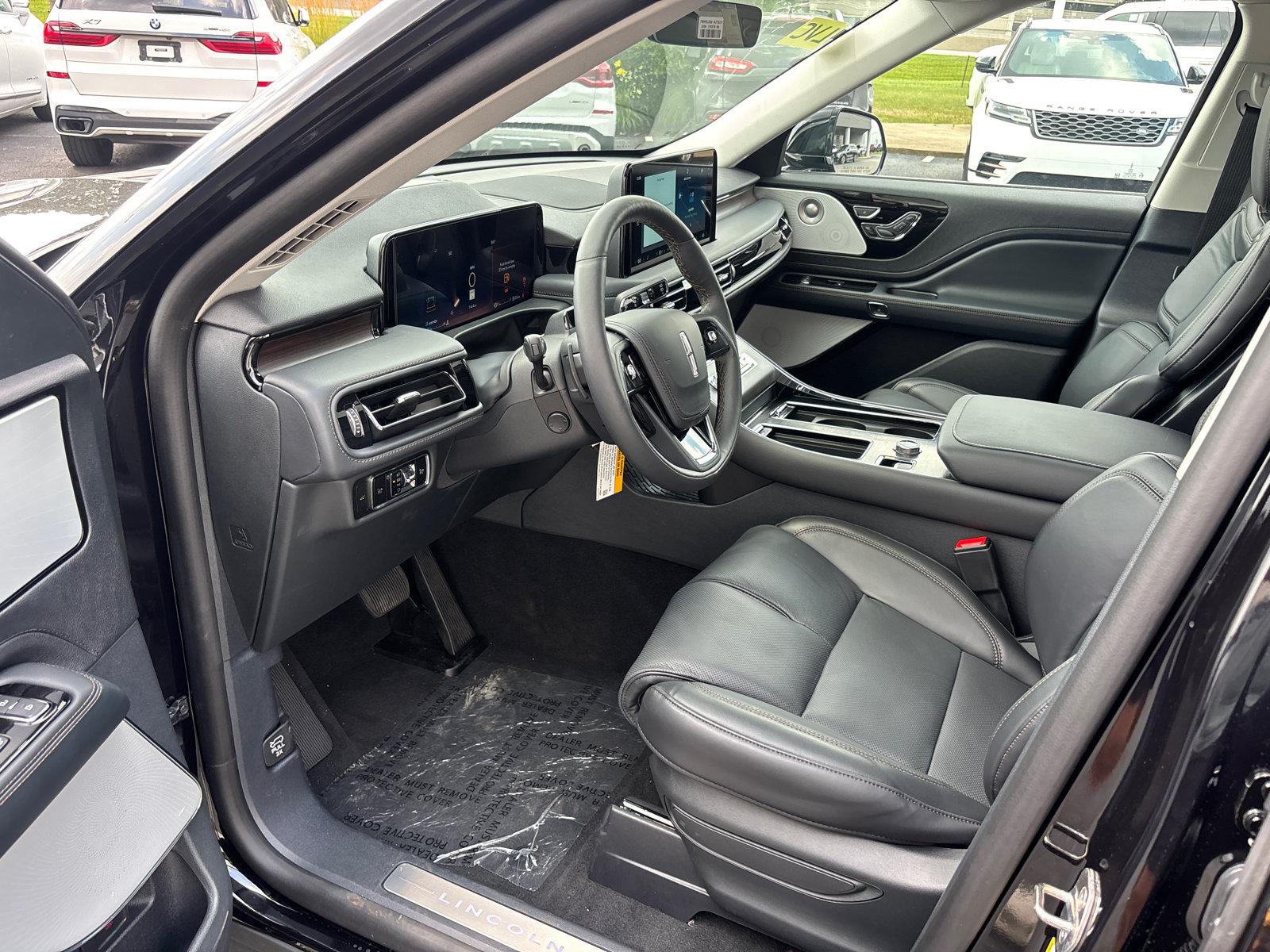 New 2026 Lincoln Aviator Reserve AWD/4WD image 24