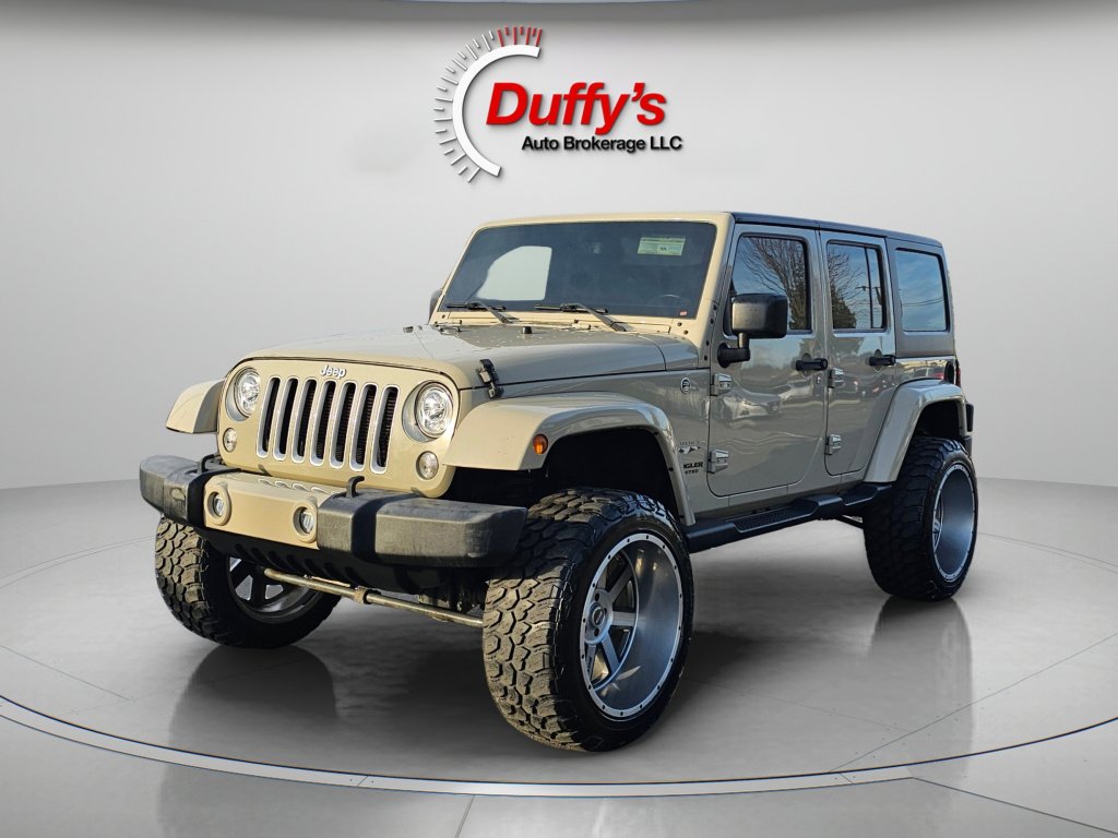 Used 2017 Jeep Wrangler Unlimited Sahara w/ Max Tow Package image 14