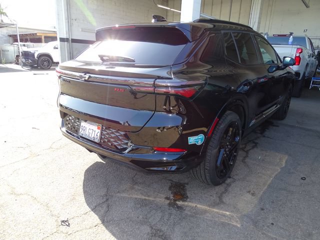 Certified 2024 Chevrolet Equinox EV RS FWD image 4