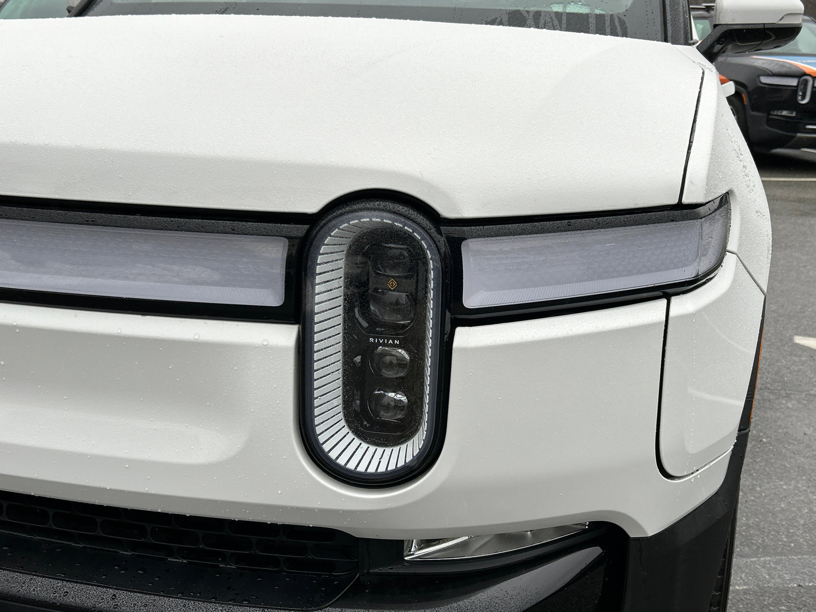 Used 2022 Rivian R1T Adventure AWD/4WD image 7