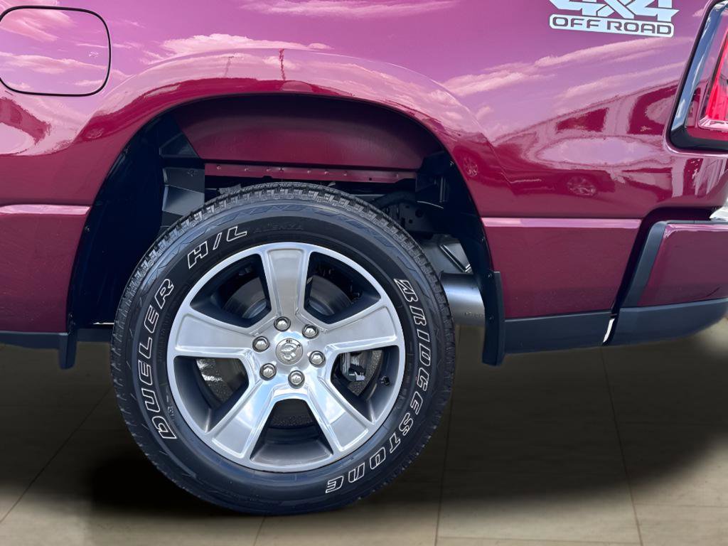 Used 2025 RAM 1500 Tradesman image 39